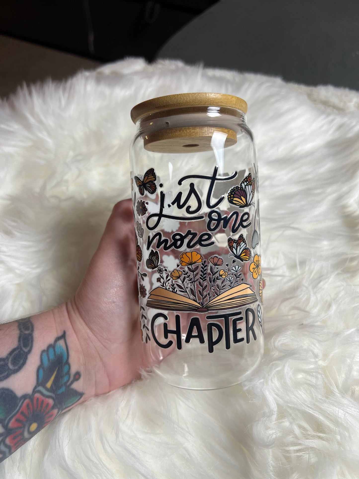 Just One More Chapter Glass Cup